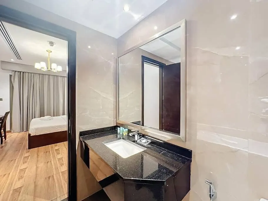 Tick - King Suite City Skyline View With Pool & Sauna Dubai United Arab Emirates